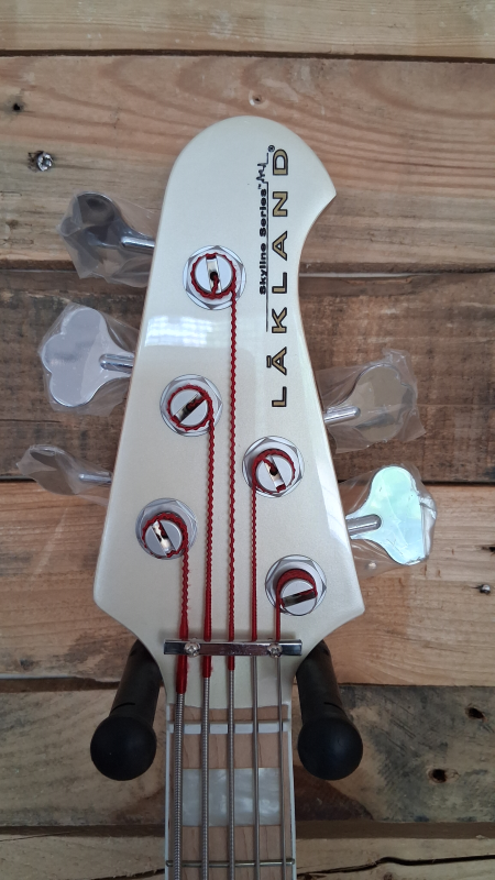 Lakland Skyline Darryl Jones Signature Bass, 5-String - White Pearl Gloss